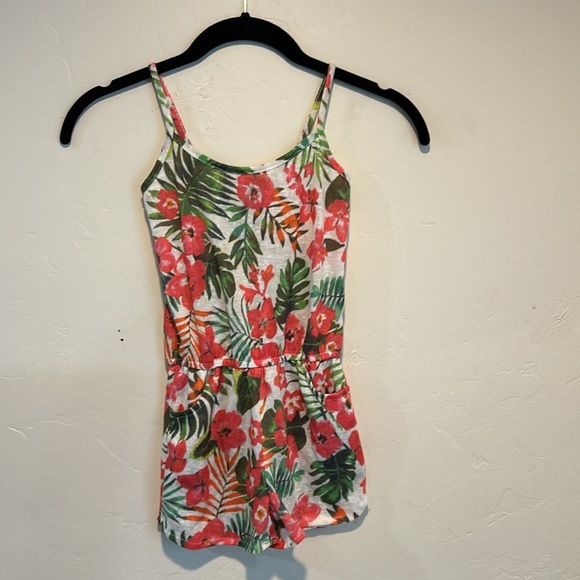 Toddler Floral Romper 🌺 - Picture 5 of 6